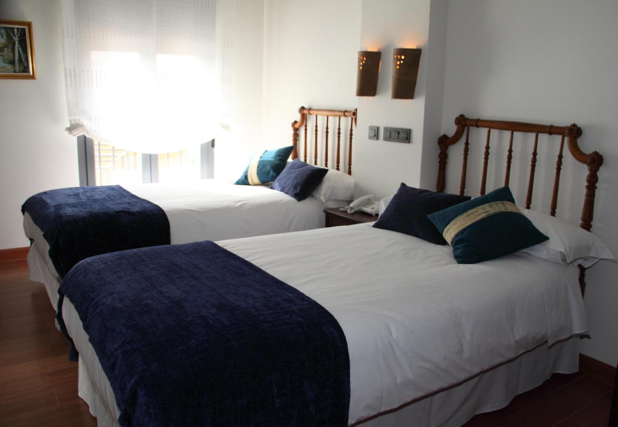 Concejo Hospederia Hotel Valoria la Buena Eksteriør billede