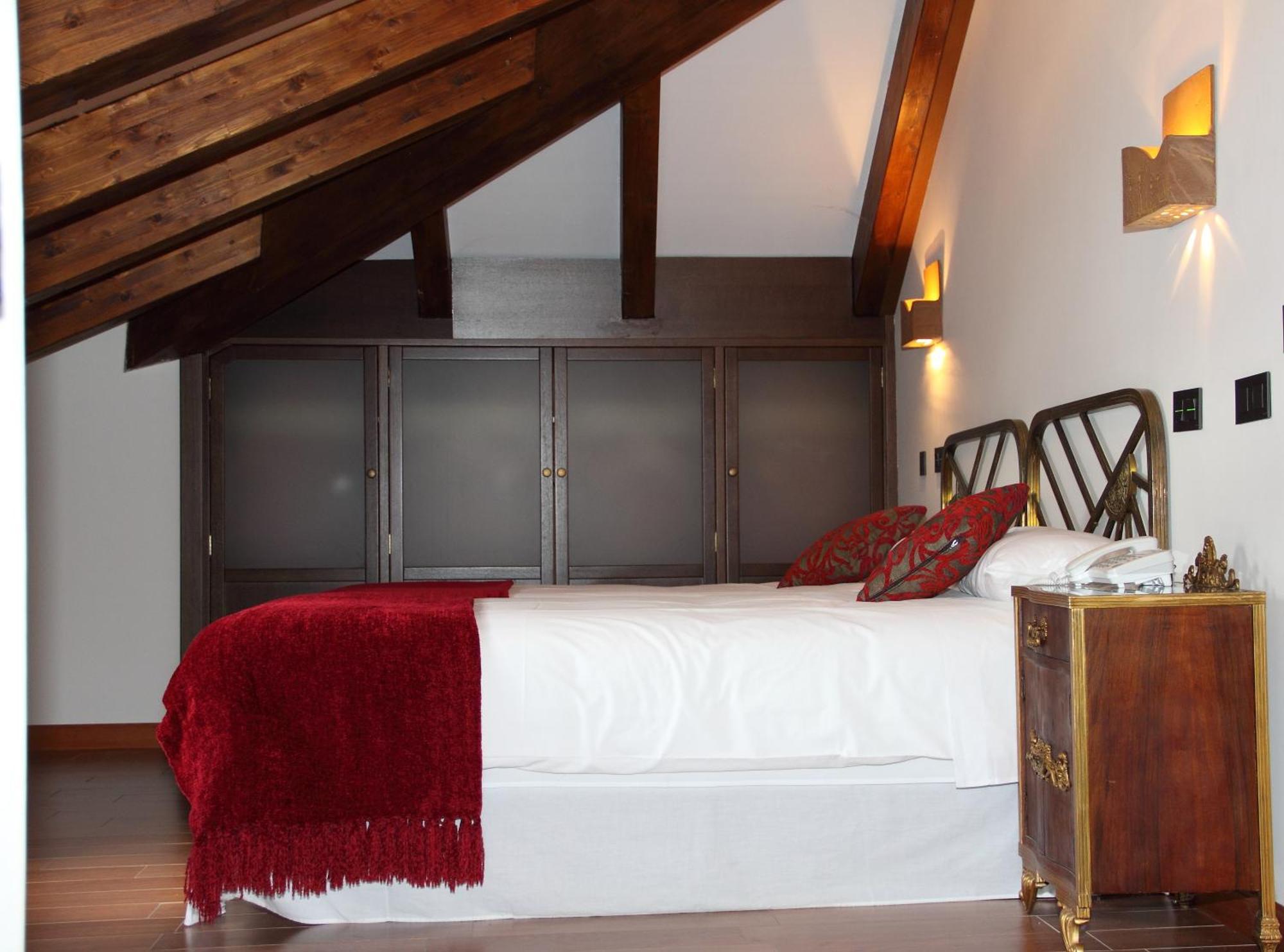 Concejo Hospederia Hotel Valoria la Buena Værelse billede